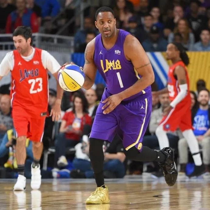 但魔术主场 但魔术主场