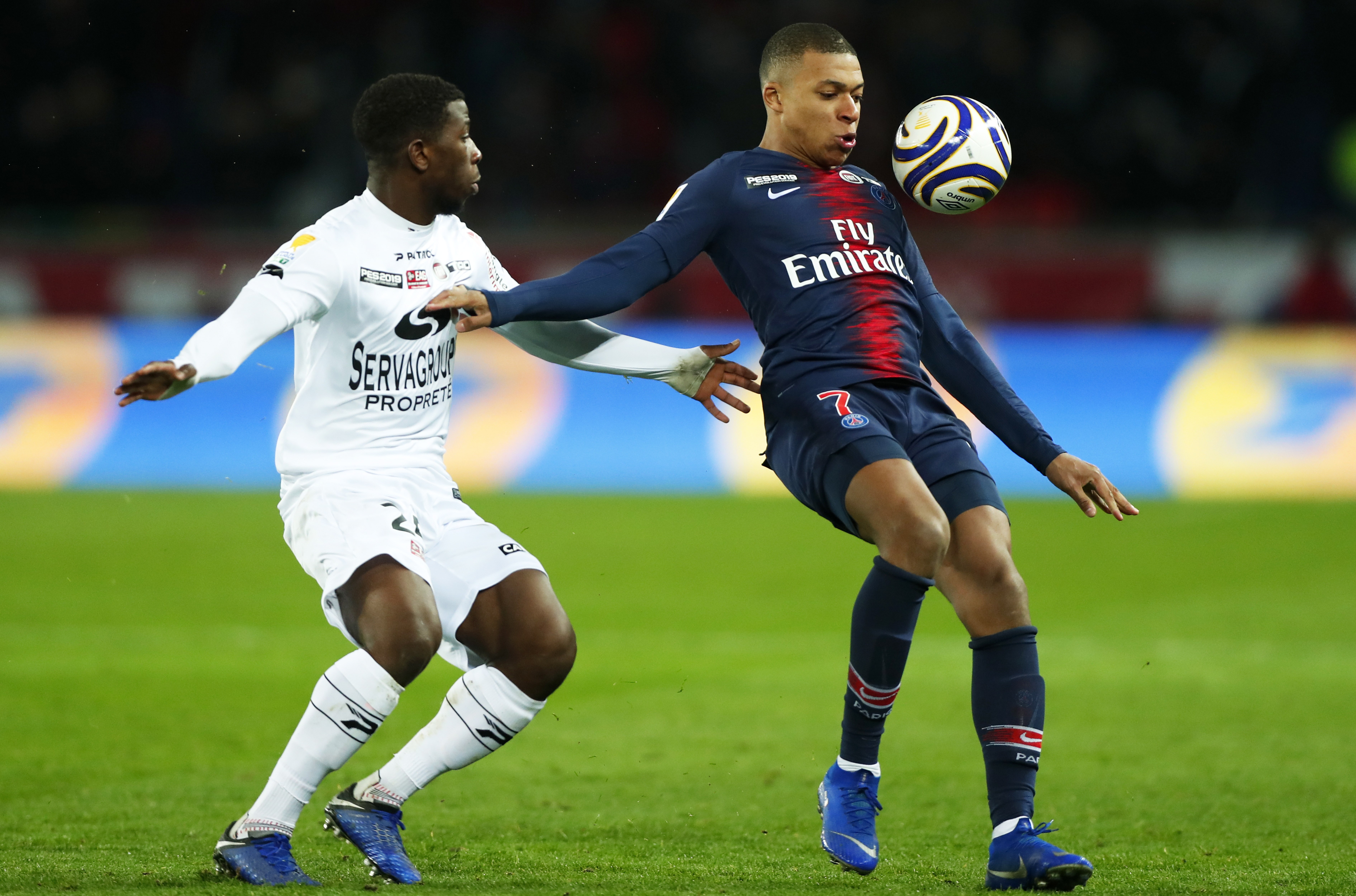 使整个进攻 使整个进攻