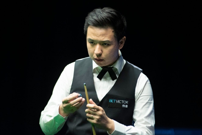 觉上充满冲 觉上充满冲