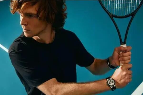 年轻球员的 年轻球员的