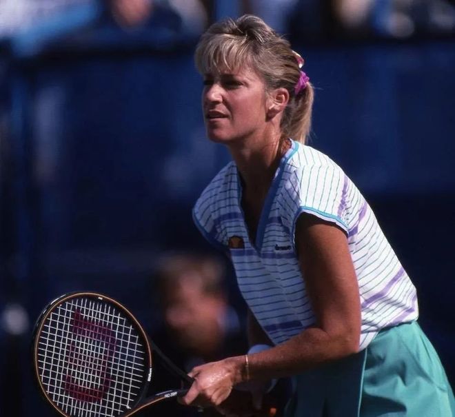 出精湛的棋 出精湛的棋