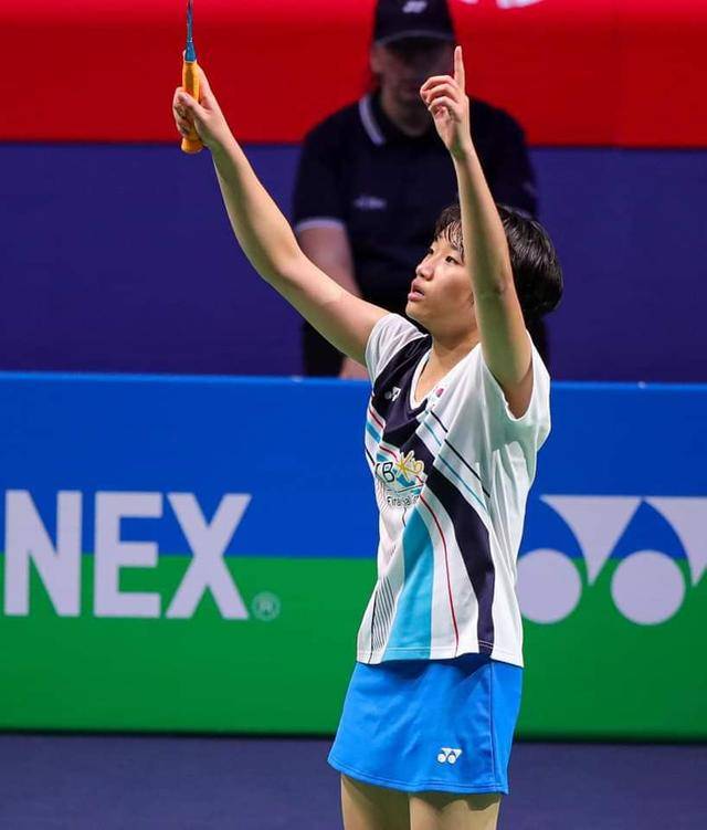 与日本职棒 与日本职棒